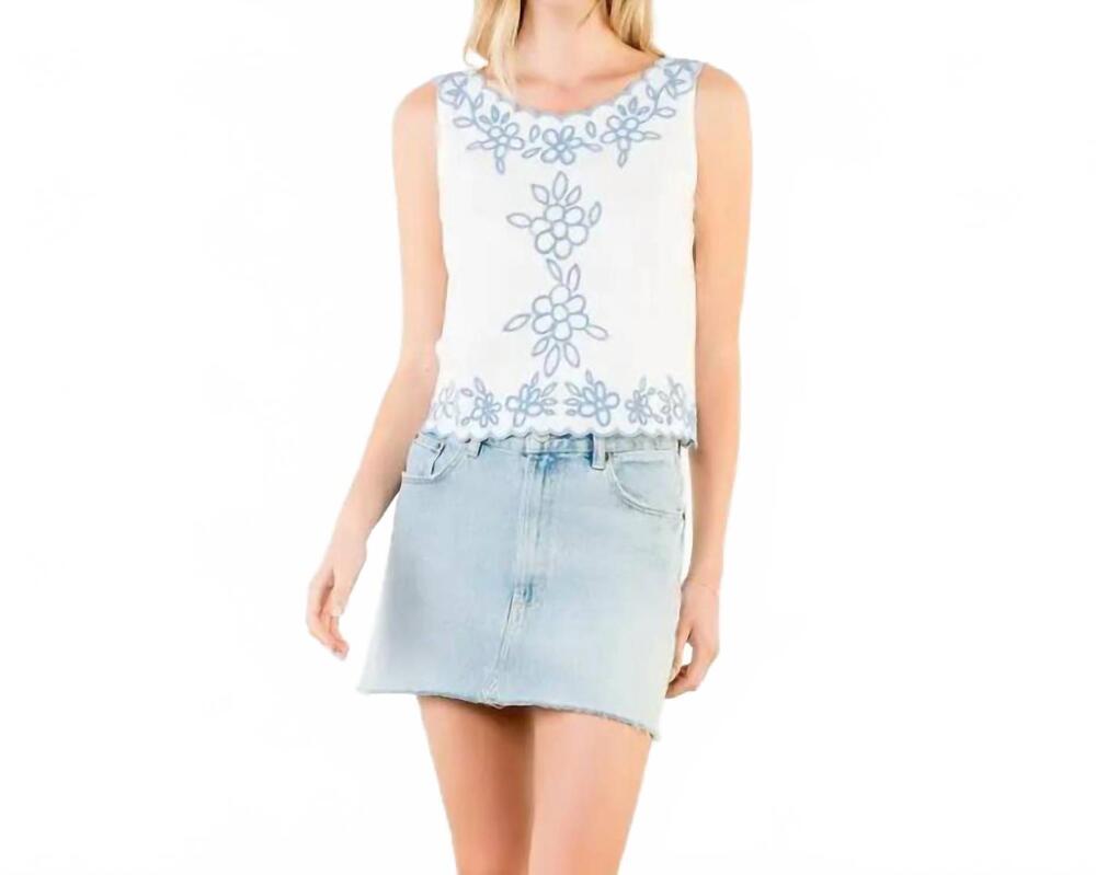 NEW THML women's sleeveless floral embroidery top in white